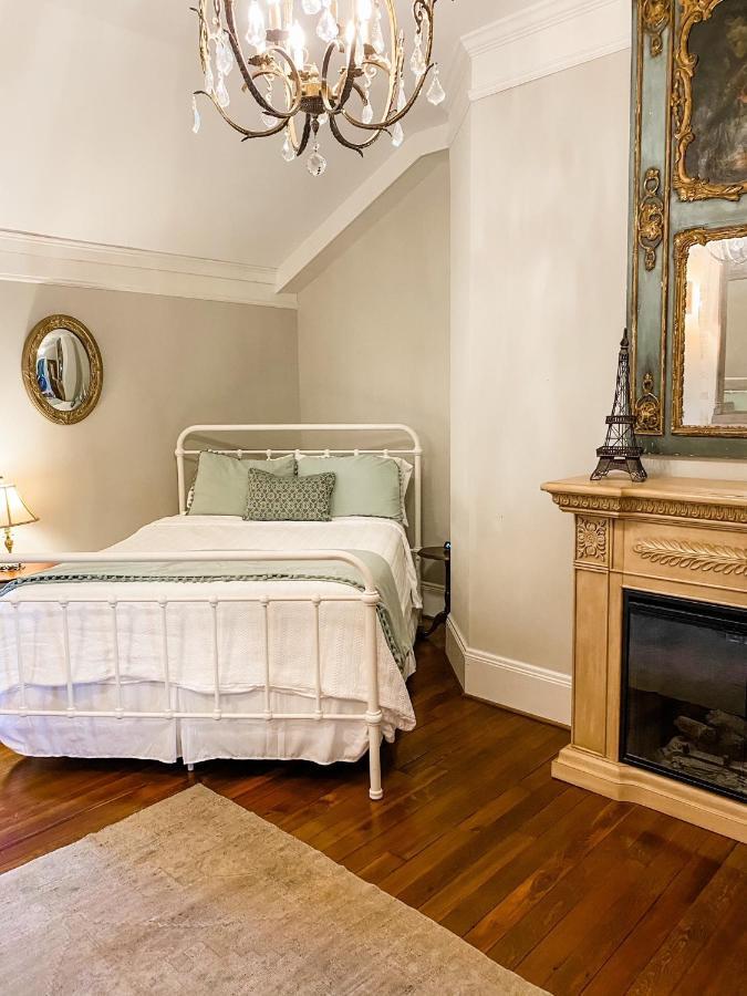 The Twelve Oaks Bed & Breakfast Covington Exterior photo