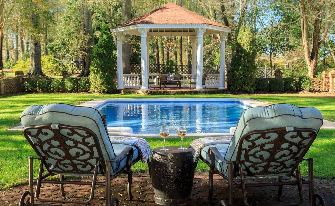 The Twelve Oaks Bed & Breakfast Covington Exterior photo